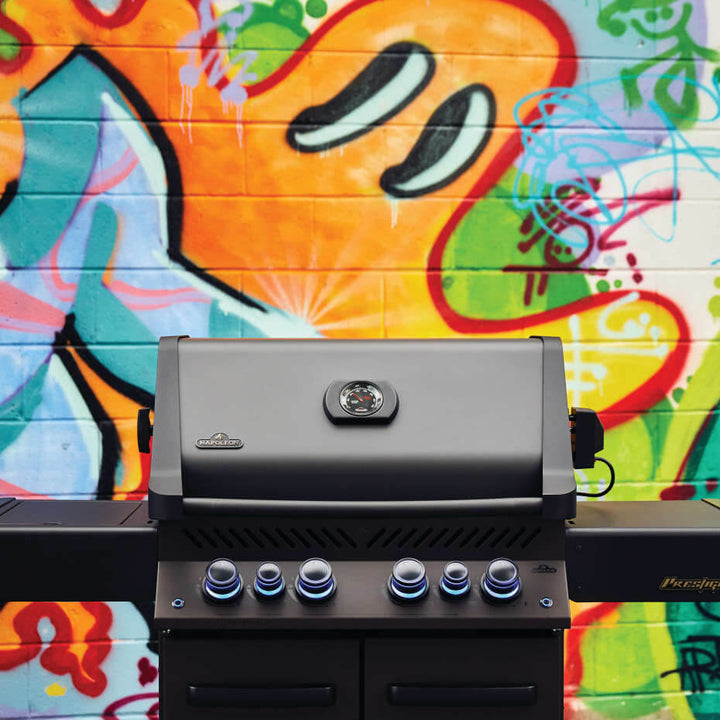 Gas Grill: Napoleon, Phantom Prestige® 500 RSIB