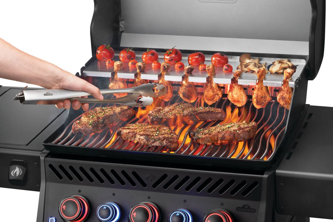 Gas Grill: Napoleon, Phantom Rogue® PRO-S 425 RSIB, RPS425RSIBNK-2-PHM