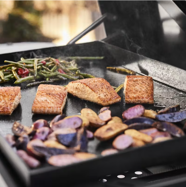 Weber, Slate™ 30" Rust-Resistant Griddle with Extendable Side Table, (Natural Gas), 1500420